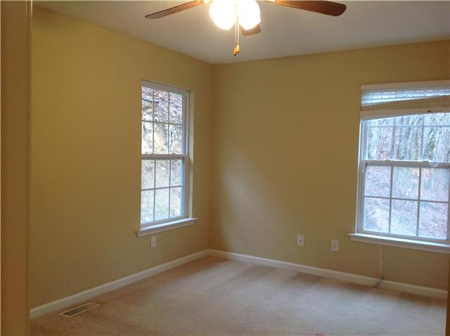 923 Bugg Hollow Road Gallatin, TN 37066 - Photo 6 of 12 Gallery Image 6