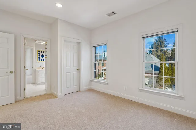 $1,975,000 | 26 Sandalfoot Court, Potomac, MD 20854