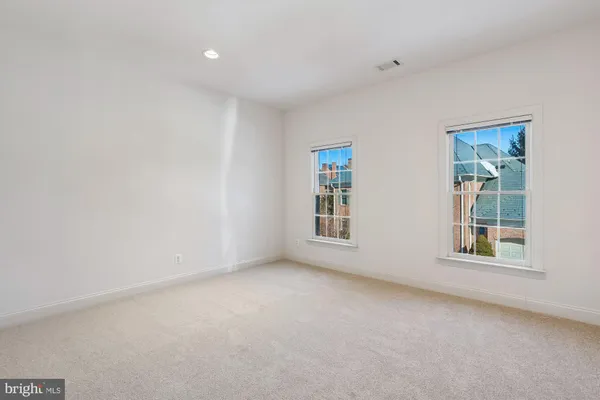 $1,949,000 | 26 Sandalfoot Court, Potomac, MD 20854