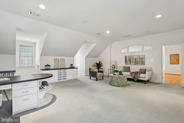 $1,949,000 | 26 Sandalfoot Court, Potomac, MD 20854