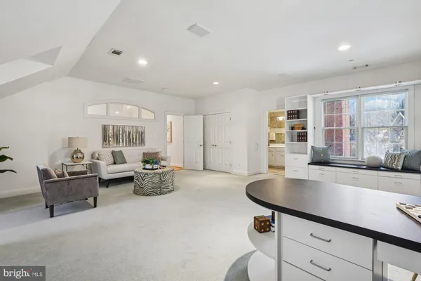 $1,949,000 | 26 Sandalfoot Court, Potomac, MD 20854