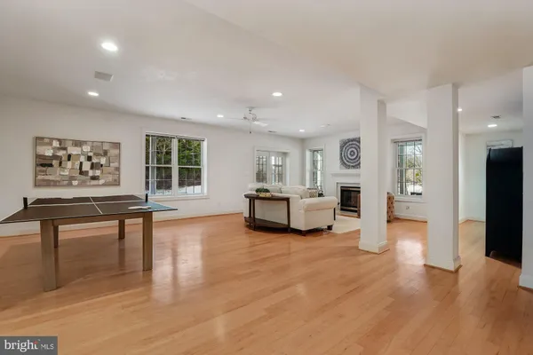 $1,949,000 | 26 Sandalfoot Court, Potomac, MD 20854