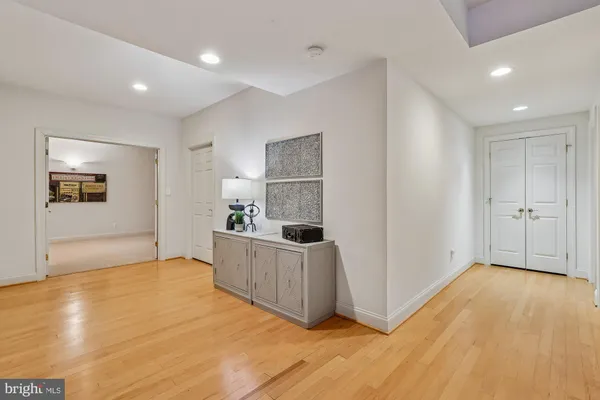 $1,949,000 | 26 Sandalfoot Court, Potomac, MD 20854