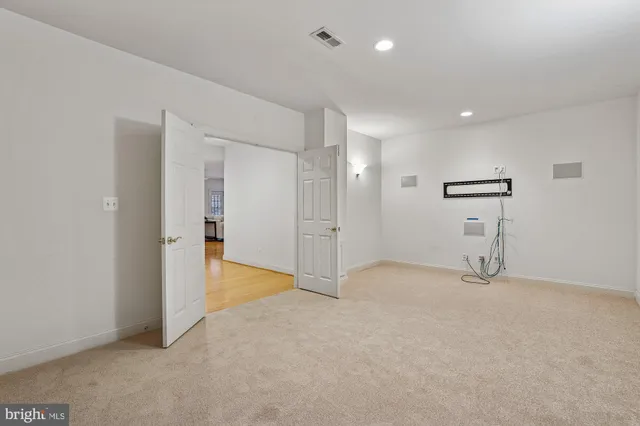 $1,975,000 | 26 Sandalfoot Court, Potomac, MD 20854