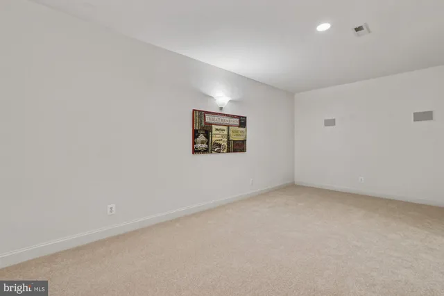 $1,975,000 | 26 Sandalfoot Court, Potomac, MD 20854