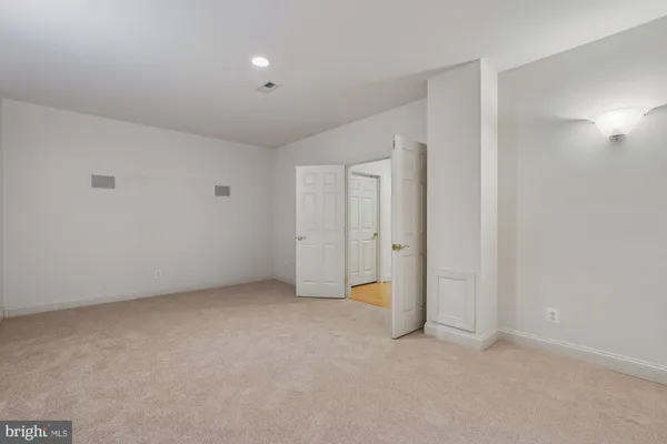 $1,949,000 | 26 Sandalfoot Court, Potomac, MD 20854