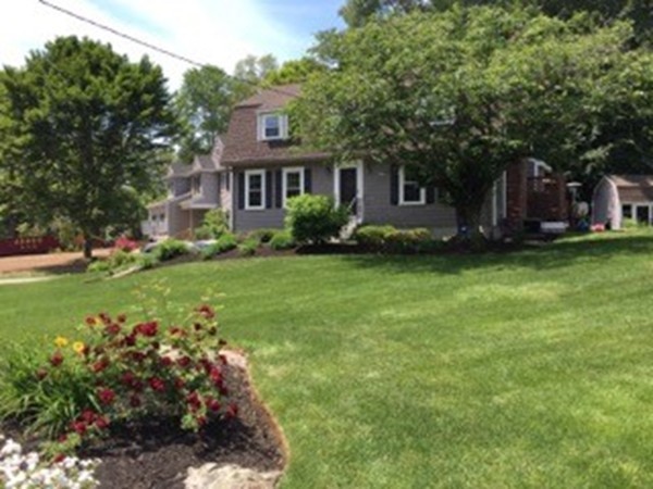 50 Shufelt Road Walpole, MA 02071 - Photo 3 of 30 Gallery Image 3