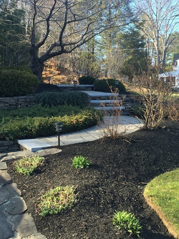 50 Shufelt Road Walpole, MA 02071 - Photo 6 of 30 Gallery Image 6