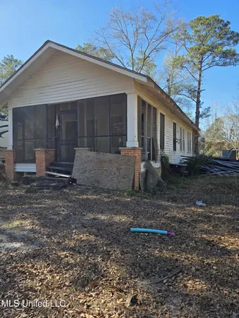 $80,000 | 544 Lafayette Avenue, Leakesville, MS 39451