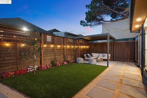 $998,000 | 739 61st Street, Oakland, CA 94609