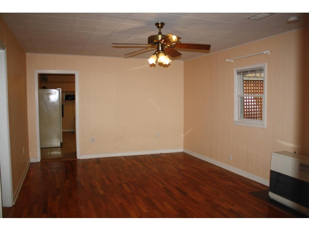 408 Piney Grove Road Hampton, TN 37658 - Photo 13 of 19 Photo 13