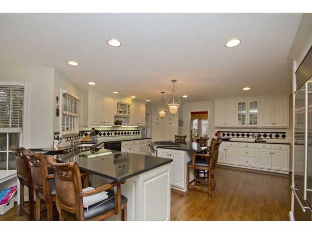 2230 Abington Road Columbus, OH 43221 - Photo 12 of 25