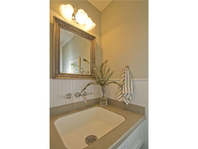 2230 Abington Road Columbus, OH 43221 - Photo 25 of 25