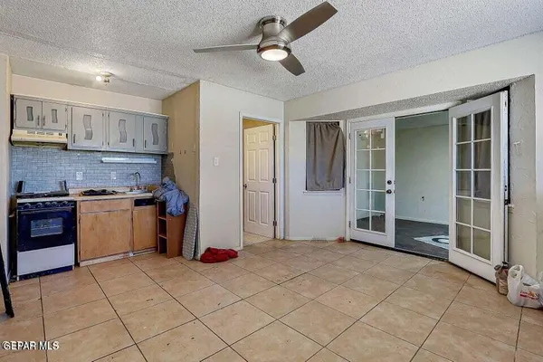 $299,900 | 3369 Freeport Drive, El Paso, TX 79935