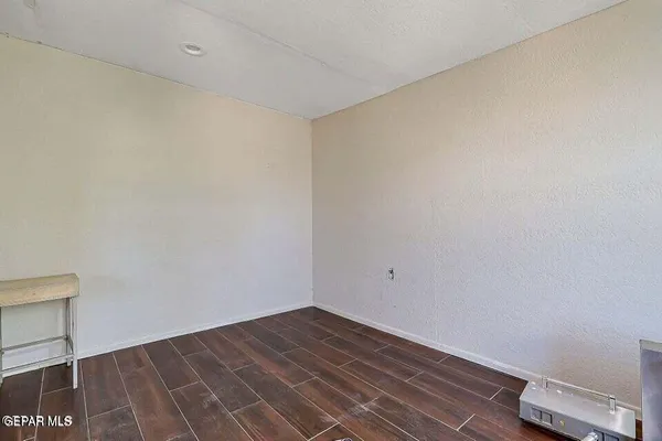 $299,900 | 3369 Freeport Drive, El Paso, TX 79935