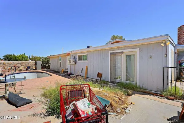 $299,900 | 3369 Freeport Drive, El Paso, TX 79935
