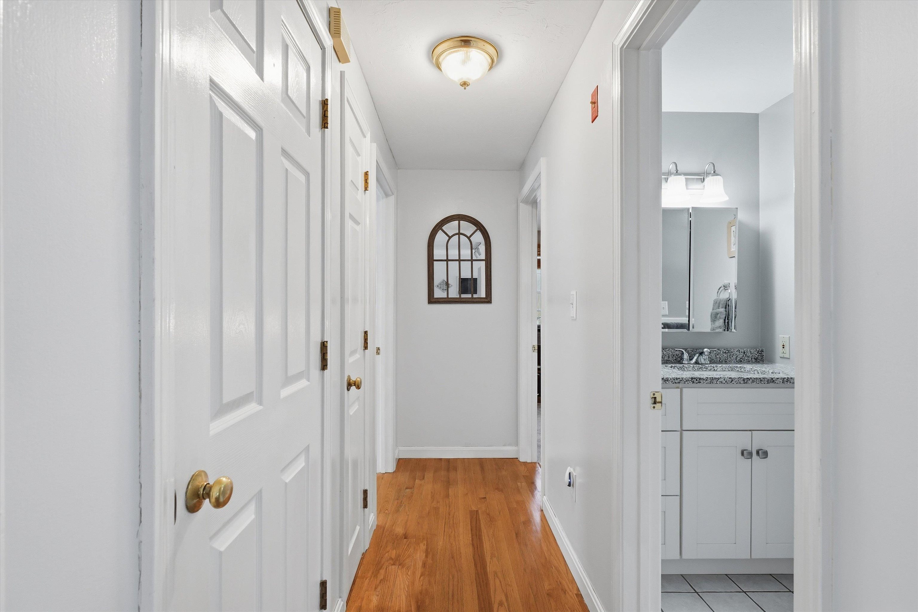 87 Overledge Dr Extension Derry, NH 03038 - Photo 12 of 48