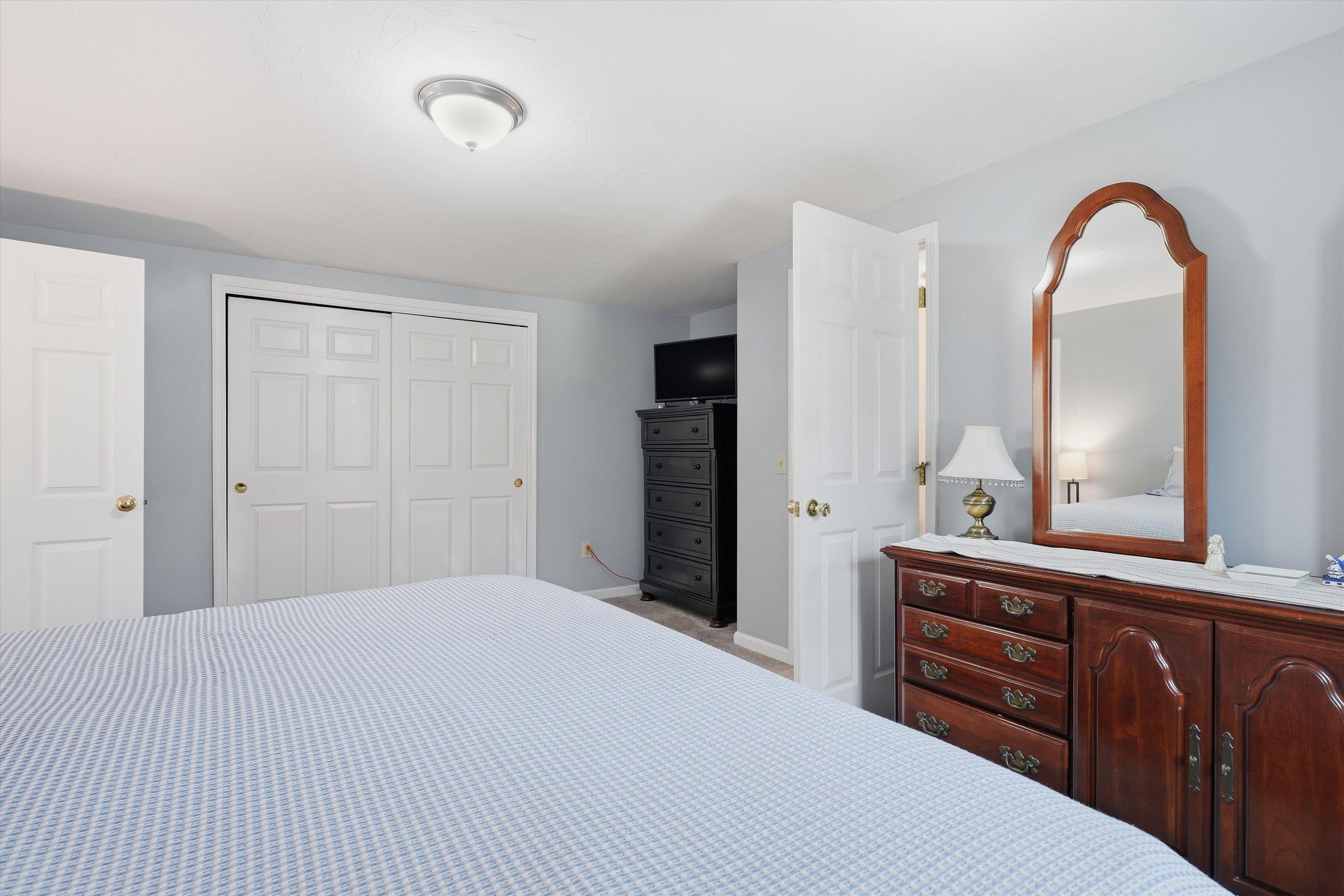 87 Overledge Dr Extension Derry, NH 03038 - Photo 14 of 48