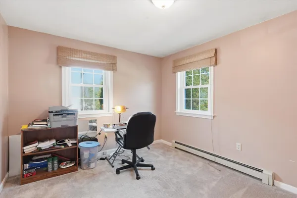 $634,900 | 87 Overledge Dr Extension, Derry, NH 03038