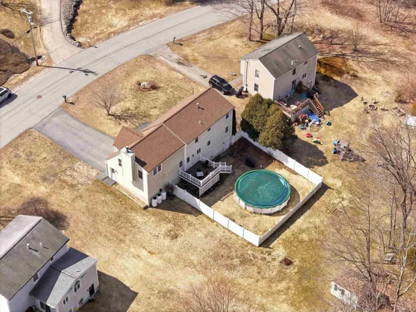 $634,900 | 87 Overledge Dr Extension, Derry, NH 03038