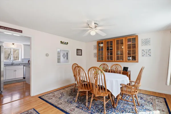 $634,900 | 87 Overledge Dr Extension, Derry, NH 03038