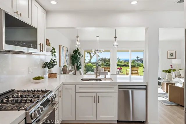 $1,299,000 | 117 Calle Cuervo, San Clemente, CA 92672