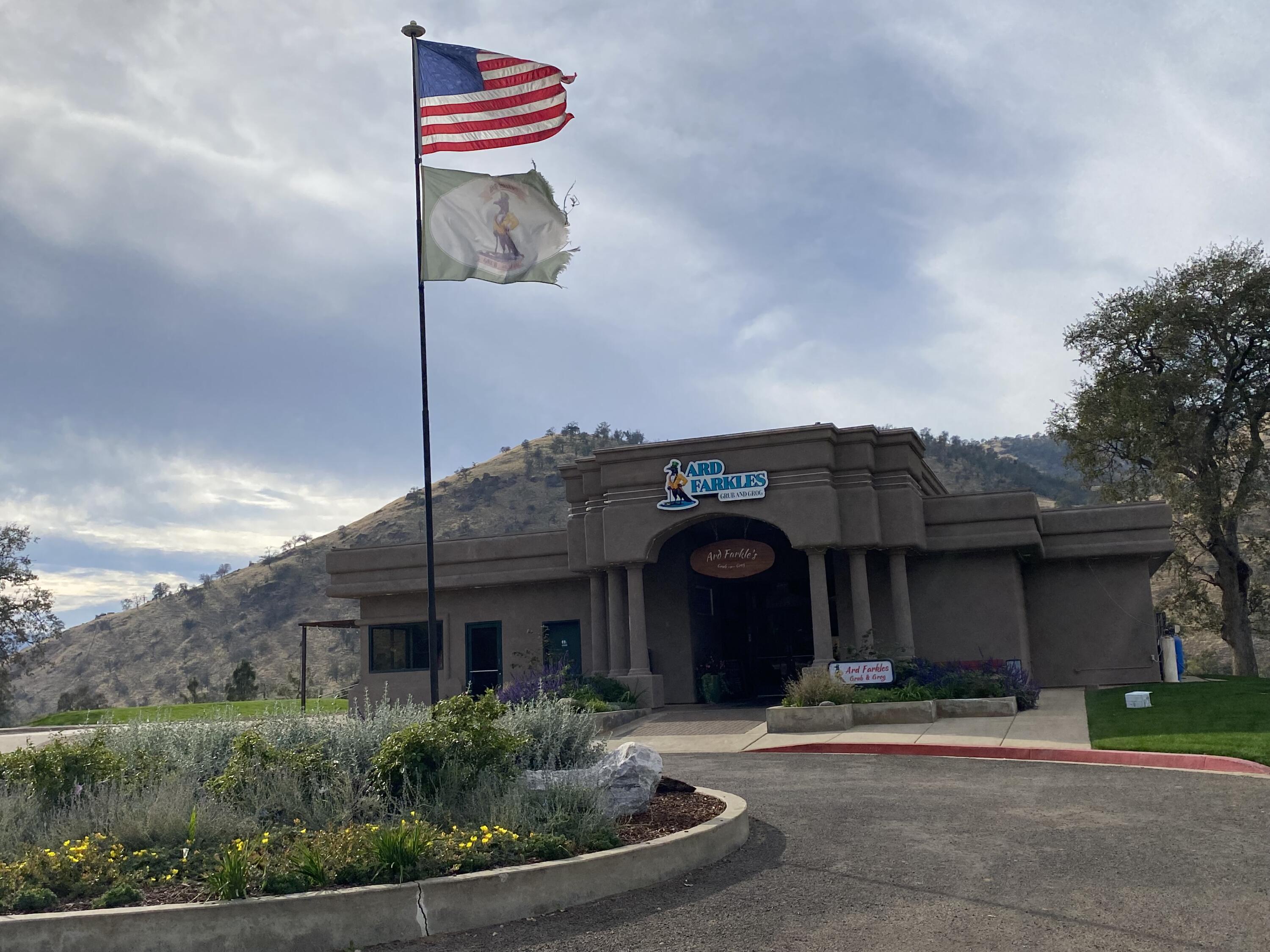 40863 Sierra Drive, Unit D Three Rivers, CA 93271 - Photo 106 of 108 Ard Farkles restaurant right next door!
