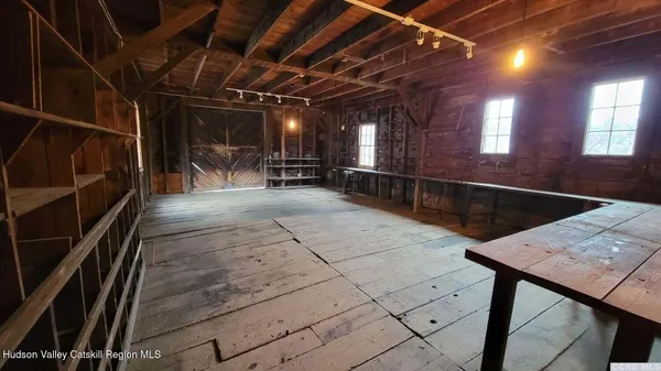 $550,000 | 2948 County Rte 9, East Chatham, NY 12060