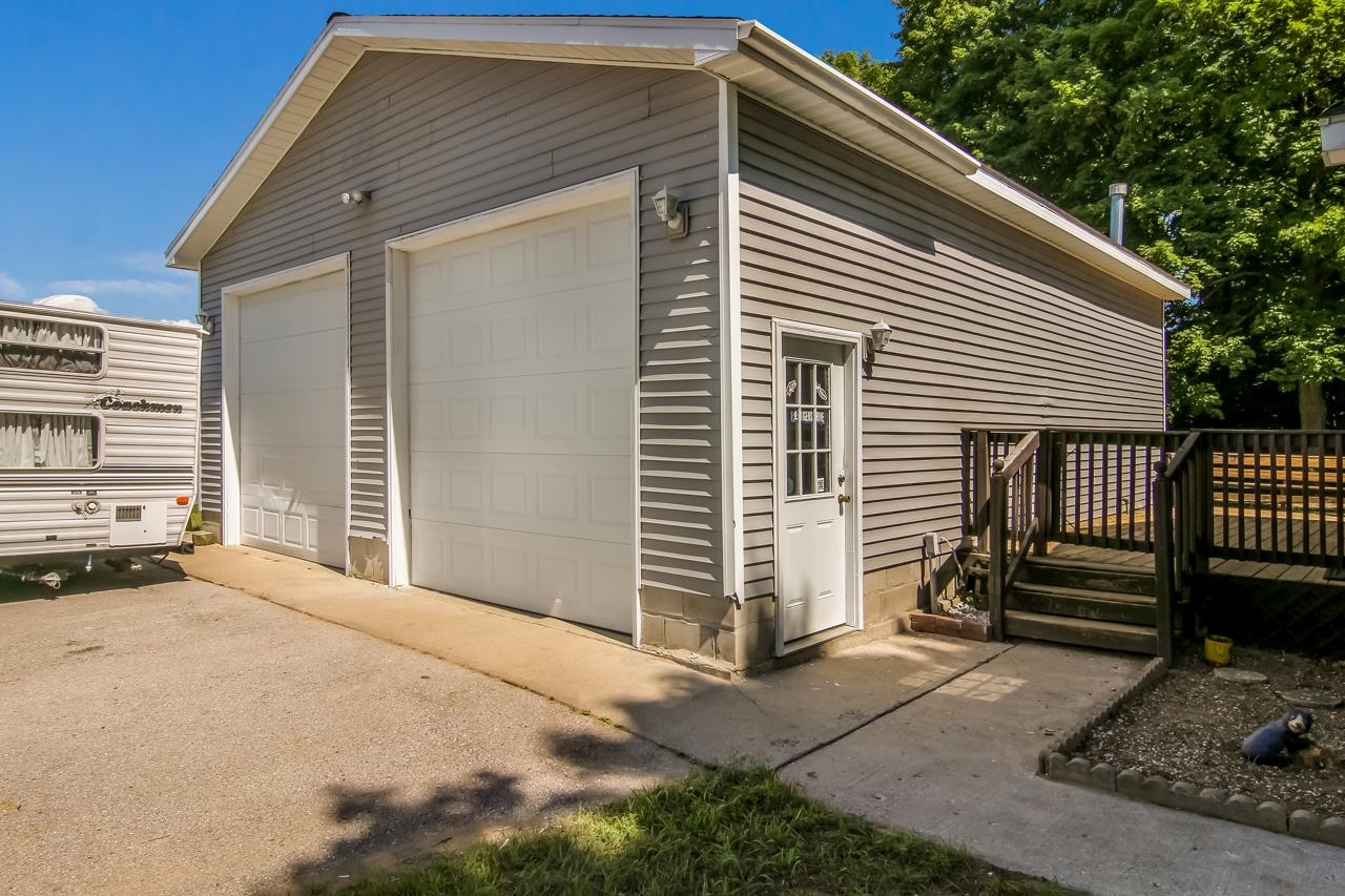 2373 Gary Road Traverse City, MI 49685 - Photo 3 of 28 1904199-2.JPG