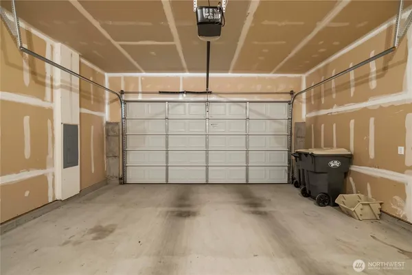 $475,000 | 3721 Lanyard Drive Northeast, Lacey, WA 98516