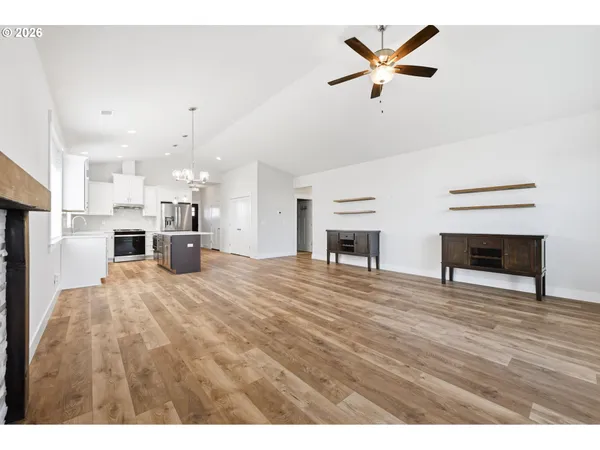 $609,900 | 1770 Northeast Gilbert Lane, Estacada, OR 97023