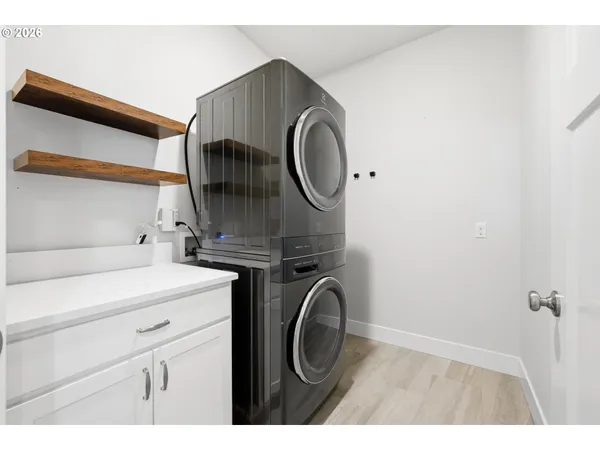 $609,900 | 1770 Northeast Gilbert Lane, Estacada, OR 97023