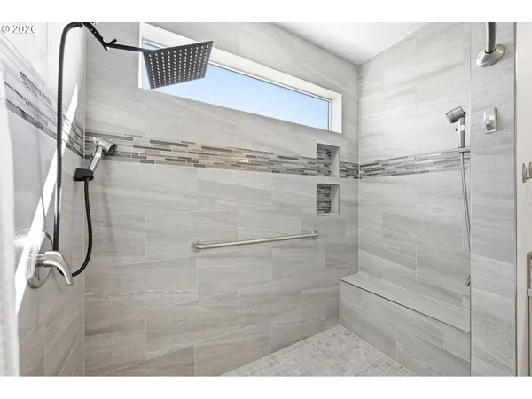 $609,900 | 1770 Northeast Gilbert Lane, Estacada, OR 97023