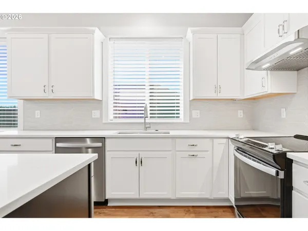 $609,900 | 1770 Northeast Gilbert Lane, Estacada, OR 97023