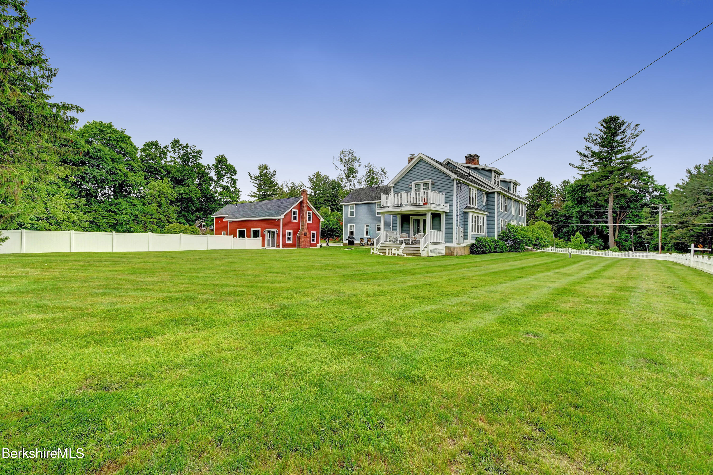 1 Devon Road Stockbridge, MA 01262 - Photo 51 of 58 a front view of a house with garden