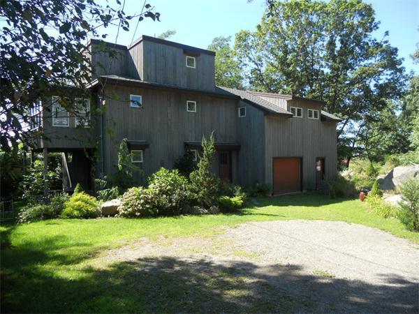 17 Beachcroft Road Gloucester, MA 01930 - Photo 11 of 11