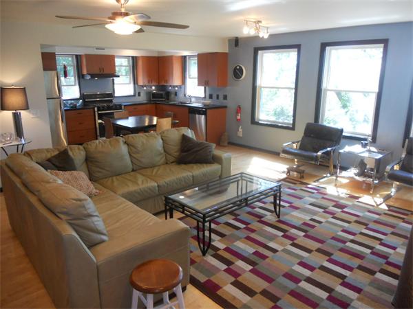 17 Beachcroft Road Gloucester, MA 01930 - Photo 2 of 11