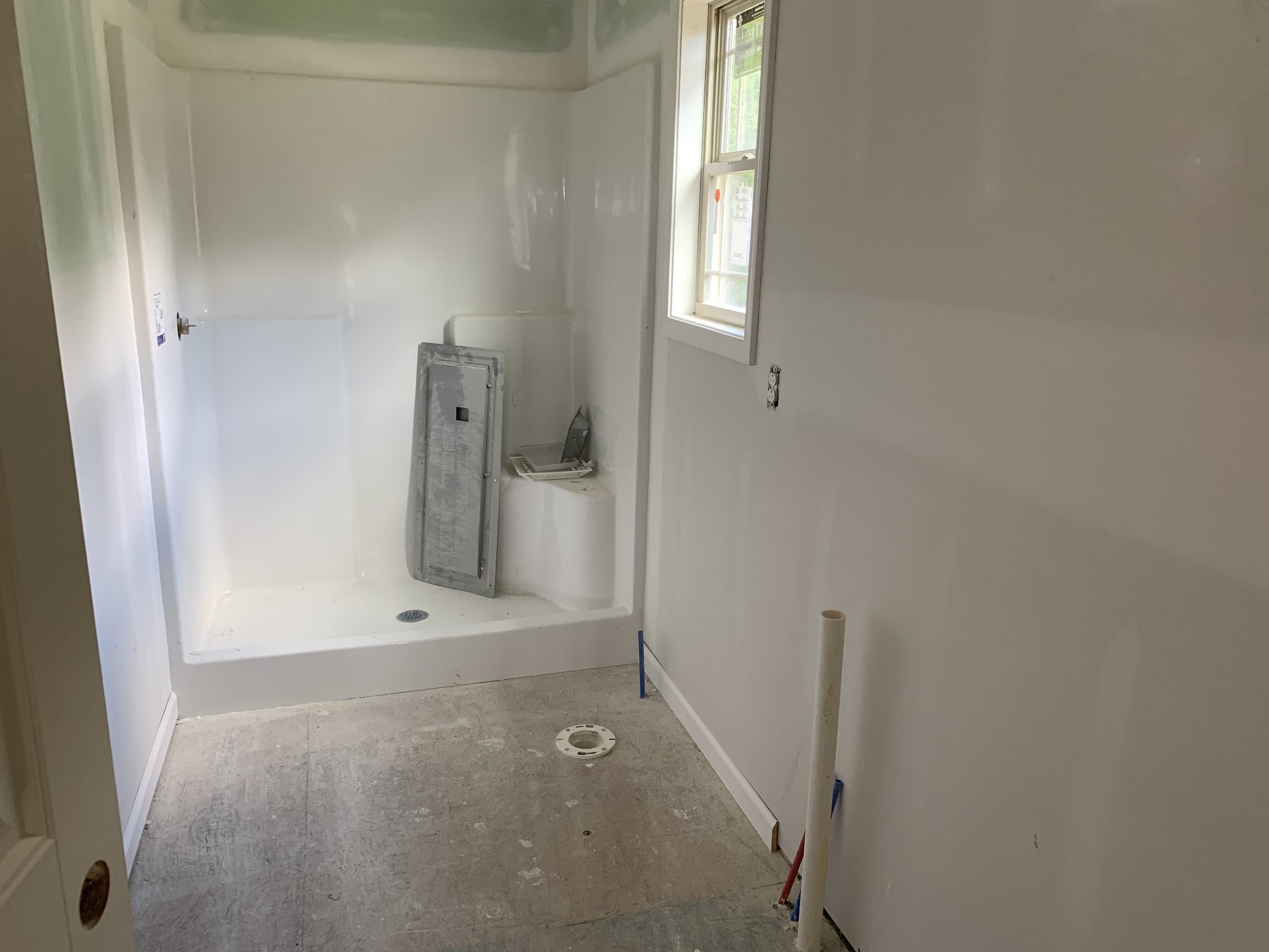 1786 Holland Road Lafayette, TN 37083 - Photo 12 of 13 Gallery Image 12