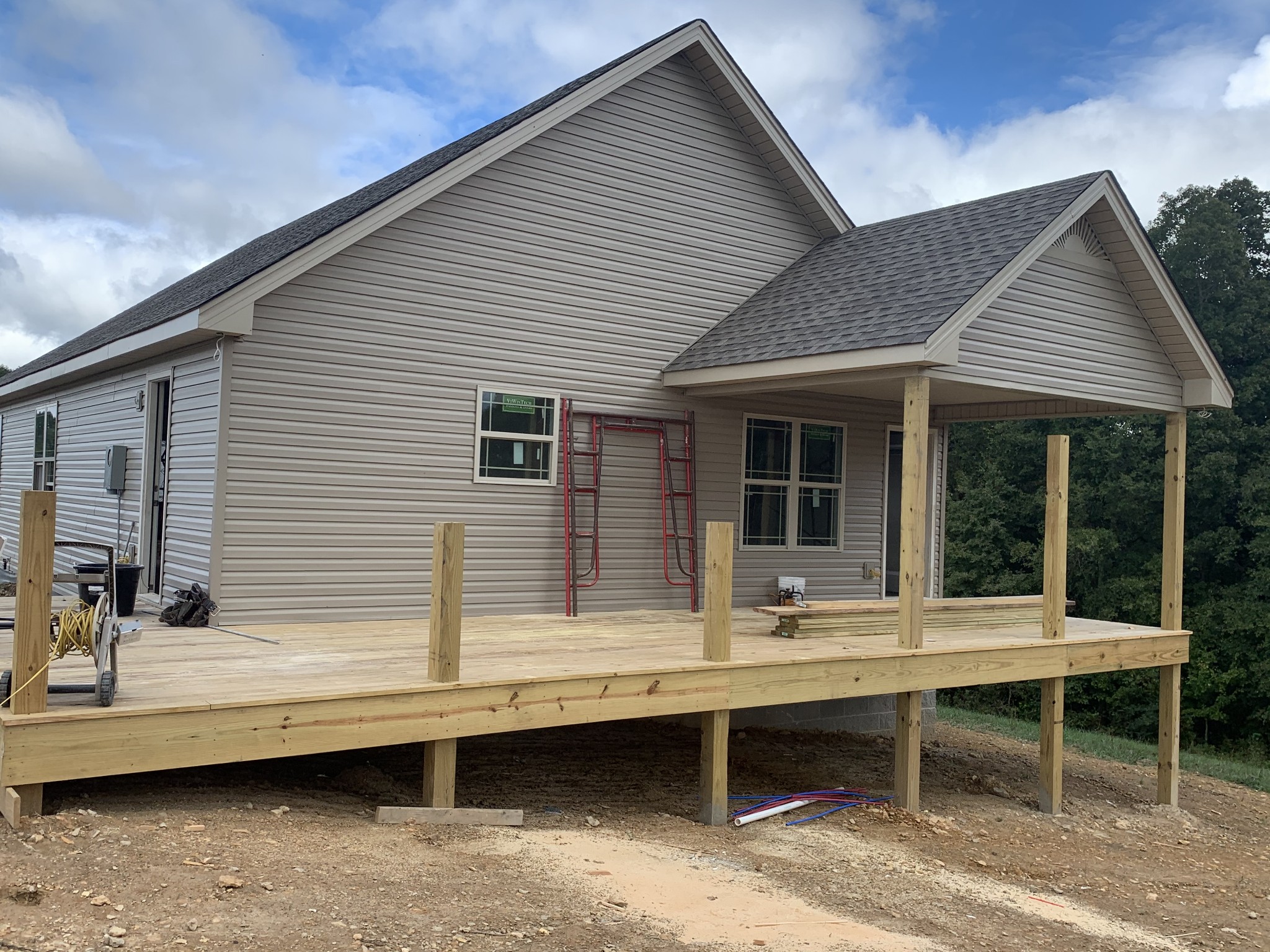 1786 Holland Road Lafayette, TN 37083 - Photo 2 of 13 Gallery Image 2