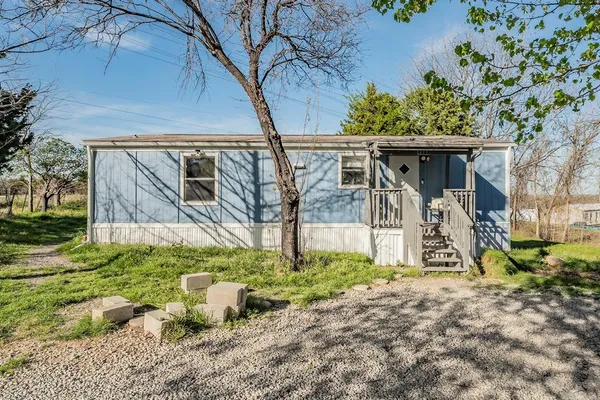 $221,000 | 215 Hillside Drive, Wylie, TX 75098