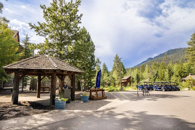 $500,000 | 151 Pinnacle Court, Unit 47, Cascade, ID 83611