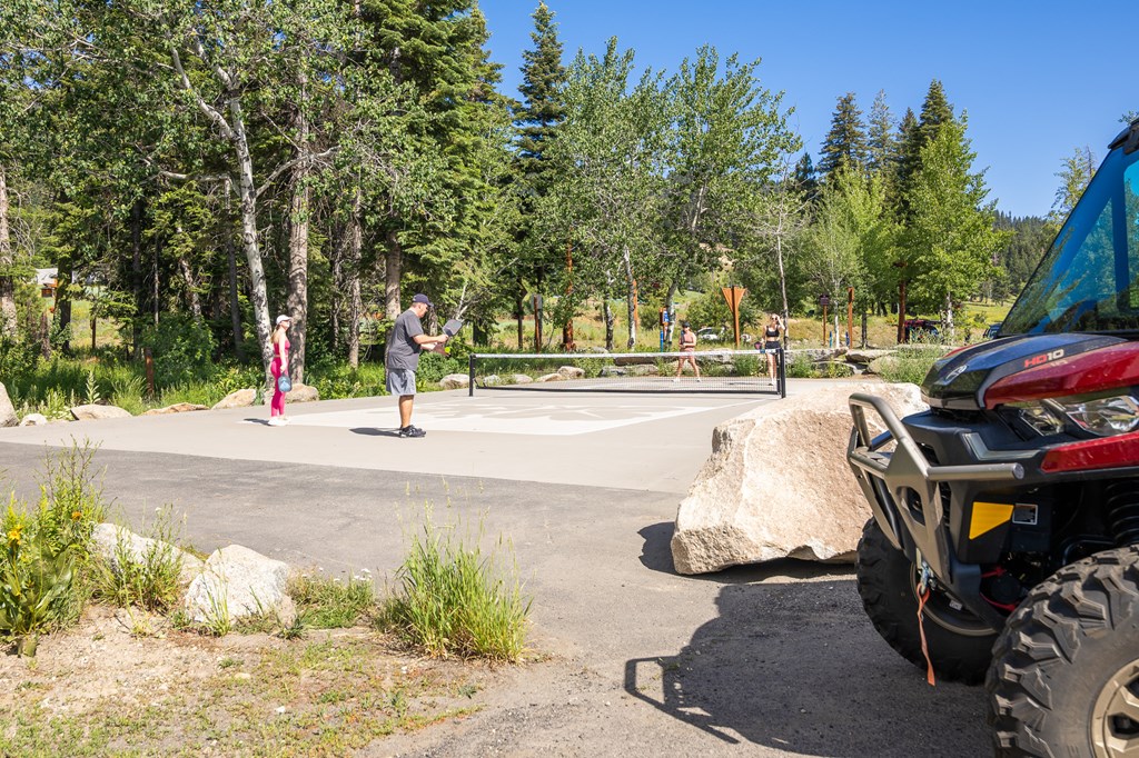 151 Pinnacle Court, Unit 47 Cascade, ID 83611 - Photo 13 of 24 Pickleball