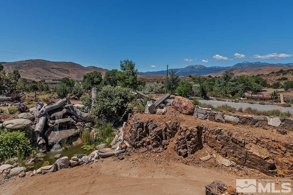 15850 Rocky Vista Road Reno, NV 89521 - Photo 19 of 40 a view of a city