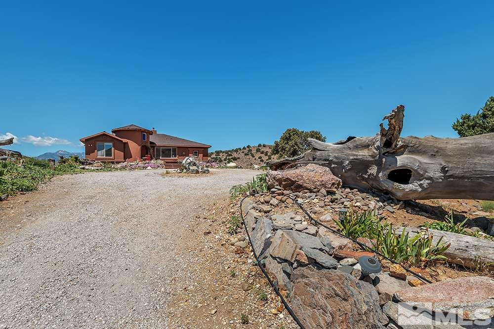 15850 Rocky Vista Road Reno, NV 89521 - Photo 29 of 40 a view of a backyard of a house