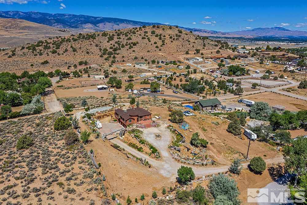 15850 Rocky Vista Road Reno, NV 89521 - Photo 35 of 40 a view of a building with a yard