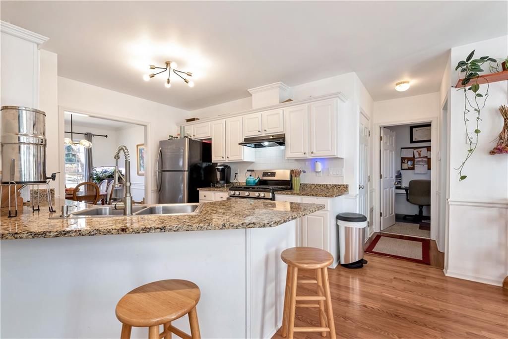 1115 Lake Lucerne Road Southwest Lilburn, GA 30047 - Photo 11 of 56