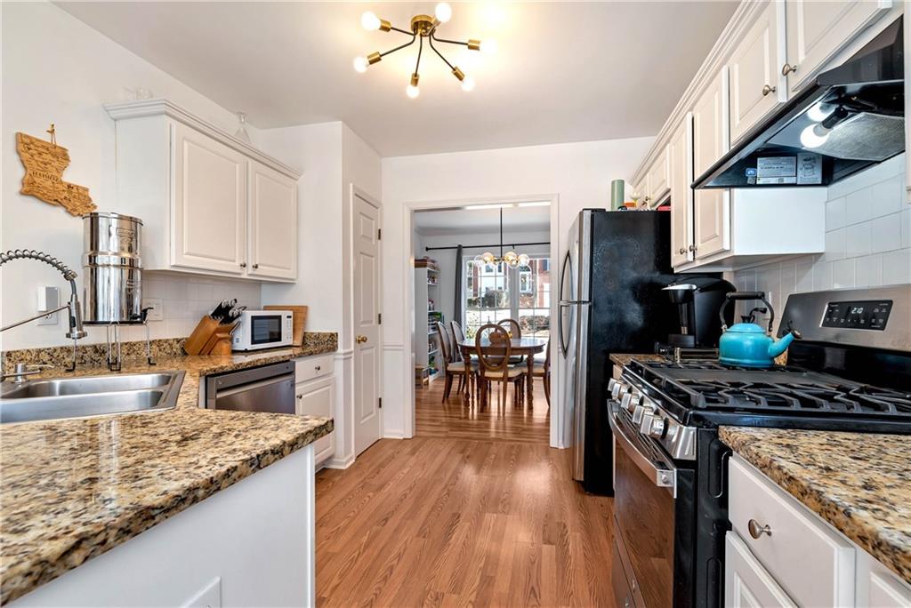 1115 Lake Lucerne Road Southwest Lilburn, GA 30047 - Photo 13 of 56