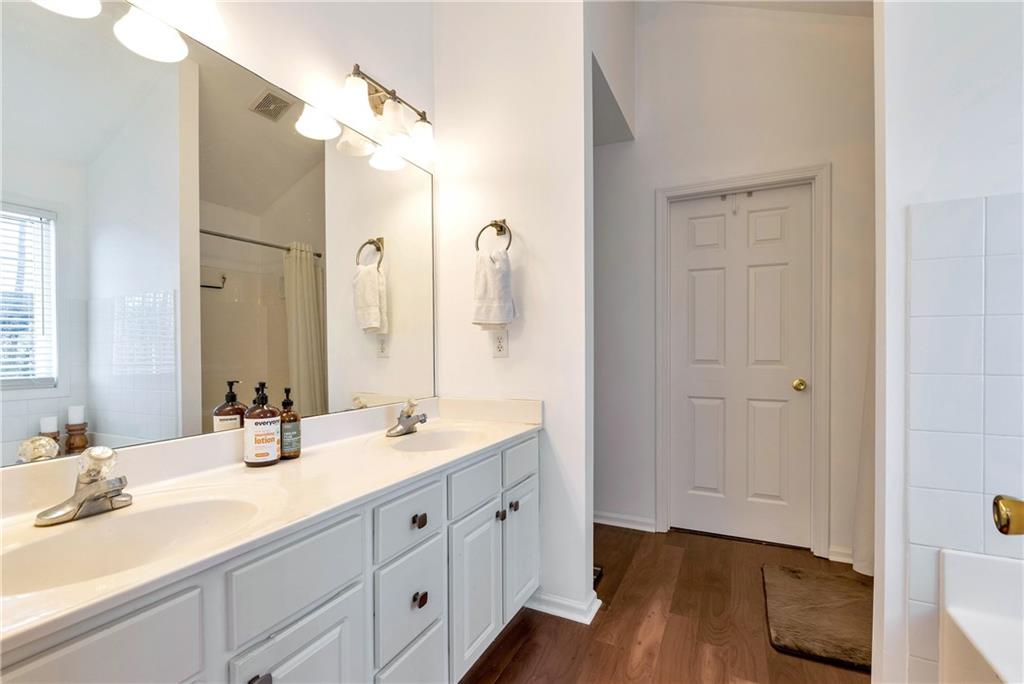 1115 Lake Lucerne Road Southwest Lilburn, GA 30047 - Photo 25 of 56