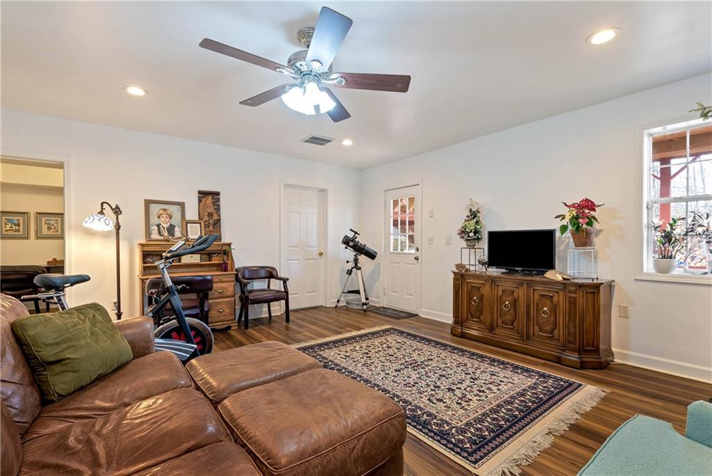 1115 Lake Lucerne Road Southwest Lilburn, GA 30047 - Photo 34 of 56