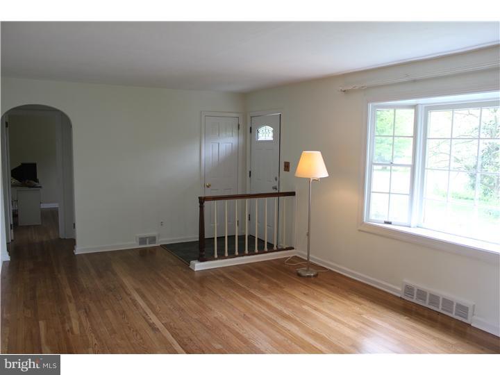 1804 Makefield Road Yardley, PA 19067 - Photo 3 of 23 Living Room